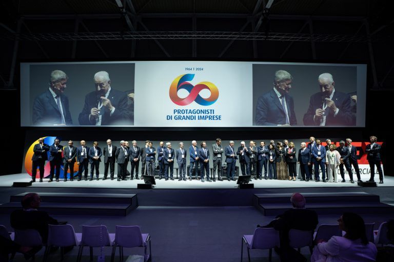 Selex celebra 60 anni di attività