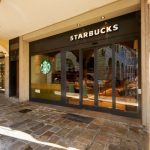 Crollo delle vendite in Usa e Cina di Starbucks
