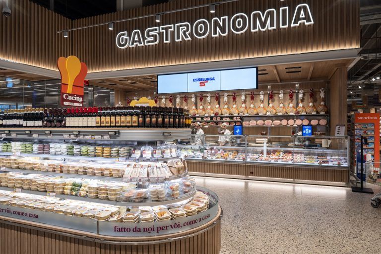 Esselunga inaugurates the Modena store