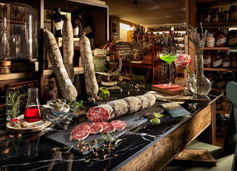 Dalla collaborazione con Baldo Baldinini nasce la nuova linea di salami CLAI