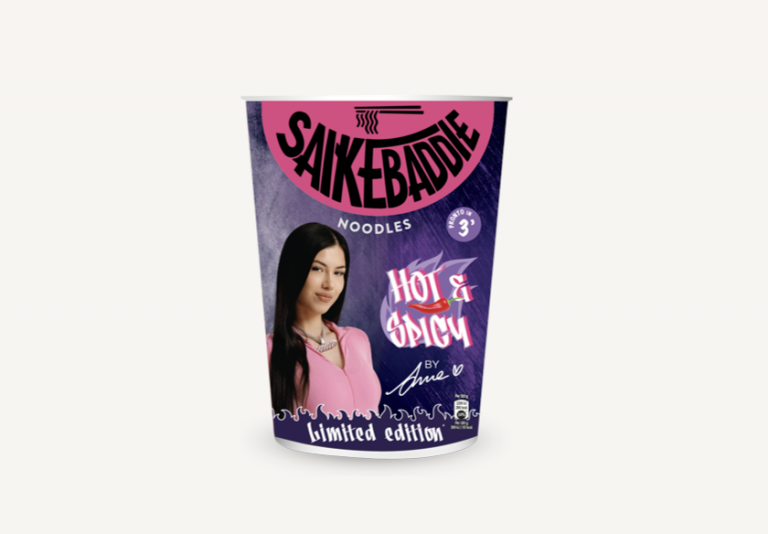 Noodles in evoluzione: Saikebon investe sul trend Hot&Spicy e collabora con Anna Pepe